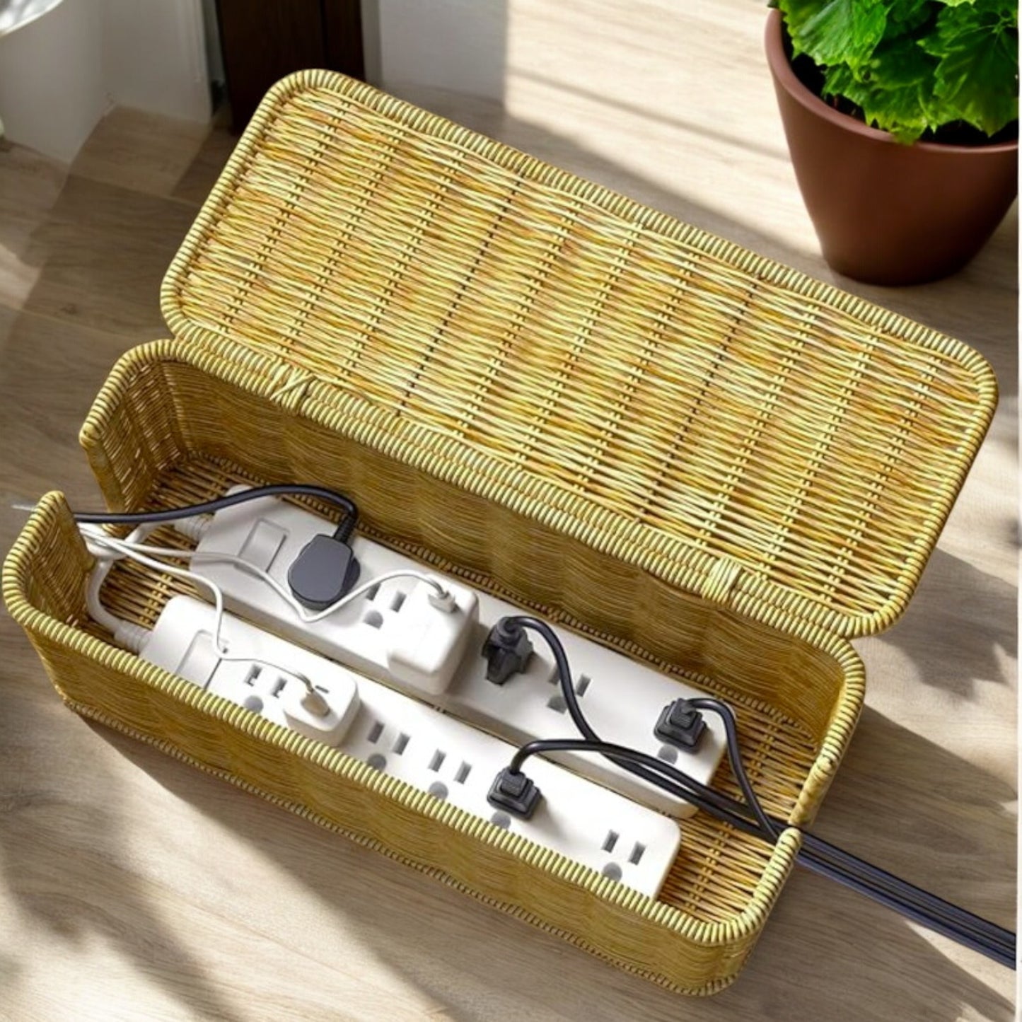 Caja de gestión de cables,  Caja organizadora de cables hecha a Mano de Ratán Sintético